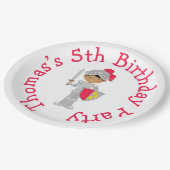 イエブロンドかわいい騎士を聞く ペーパープレート (アングル)