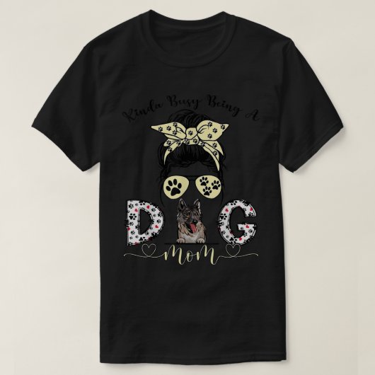 イエラン・ウルフド忙しッグが愛犬家  Tシャツ (デザイン正面)