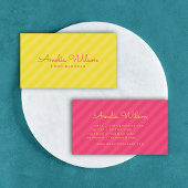 イエロモダンーとピンクのストライプパターン 名刺