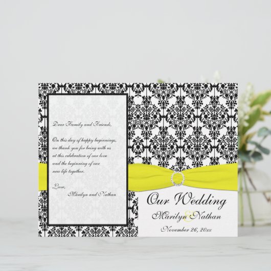 イエローとブラックのダマスク結婚式プログラム (スタンド正面)