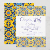 イエローとブルーの詳細なタイルの誕生日 招待状 (正面/裏面)