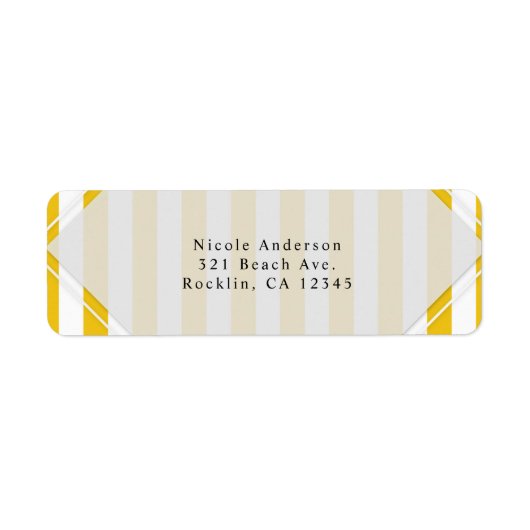イエローとホワイトストライプのモダン招待状 ラベル (正面)