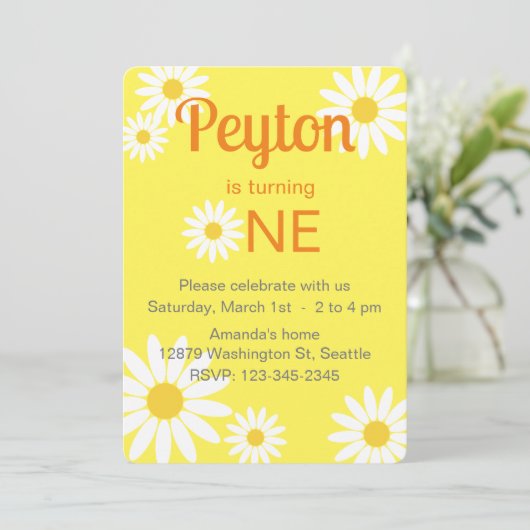 イエローとホワイトデイジー第1誕生日招待状 招待状 (スタンド正面)