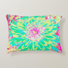 イエローとマゼンタの装飾用ダリア花 アクセントクッション