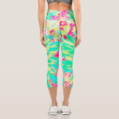 イエローとマゼンタの装飾用ダリア花 カプリレギンス (裏面)