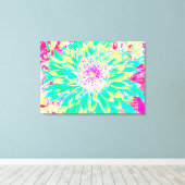 イエローとマゼンタの装飾用ダリア花 キャンバスプリント (インサイチュ (ウッドフロア))