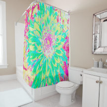 イエローとマゼンタの装飾用ダリア花