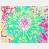 イエローとマゼンタの装飾用ダリア花 フリースブランケット (正面(横))