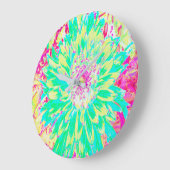イエローとマゼンタの装飾用ダリア花 ラージ壁時計 (傾斜)