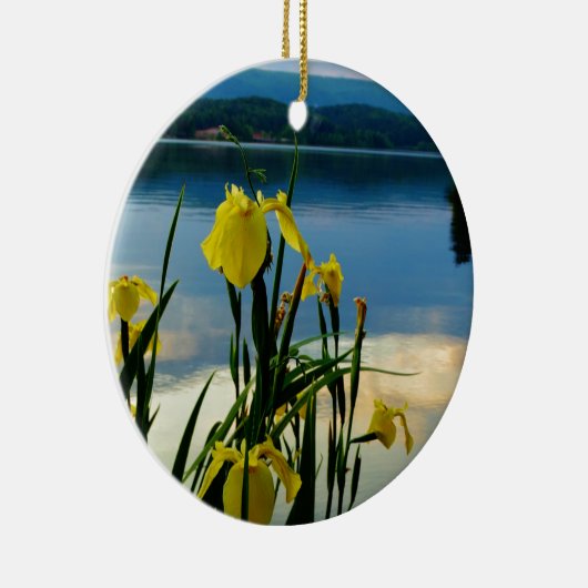 イエローアイリスアットレイクショア セラミックオーナメント (右)