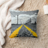 イエローアスファルトハイウェイロードクリエイティブ写真 クッション (ブランケット)