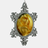 イエローイングリッシュバラ スノーフレークピューターオーナメント (左)