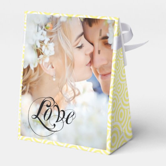 イエローエレガ結婚ンス写真モノグラム フェイバーボックス (裏面サイド)