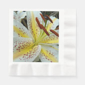 イエローオリエンタルリリースターバストフローラ 縁ありランチョンナプキン (正面)
