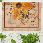 イエローオレンジヒマワリパーソナライズされたブーケ キッチンタオル (折り畳み)