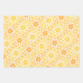 イエローオレンジフローラペイズリーモダンデザイン ラッピングペーパーシート (正面)