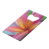 イエローオレンジ深いピンクトロピカルプルメリアフラワー クレジットカード栓抜き (裏面アングル)