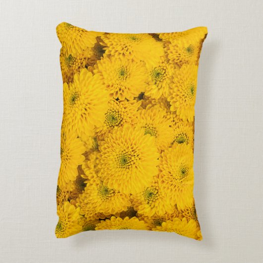 イエローガーデンアスター完璧な色の夏の花 アクセントクッション (裏面(縦))