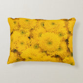 イエローガーデンアスター完璧な色の夏の花 アクセントクッション (裏面)