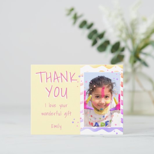 イエローキッズフォトガール誕生日ありがとう ポストカード (スタンド正面)