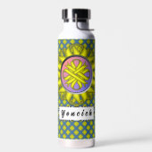 イエロークローバーリボンバイケネス・ヨンチッチ ウォーターボトル (左面)