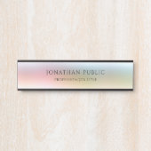 イエローグリーンレッドブルーパープルトレンディーエレガント モダン サインプレート (正面)