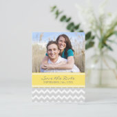 イエローグレー写真日付の結婚はがきを保存 案内ポストカード (スタンド正面)