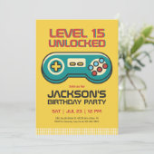 イエローゲームビデオゲームプレーヤーゲーマーボーイ誕生日 招待状 (スタンド正面)