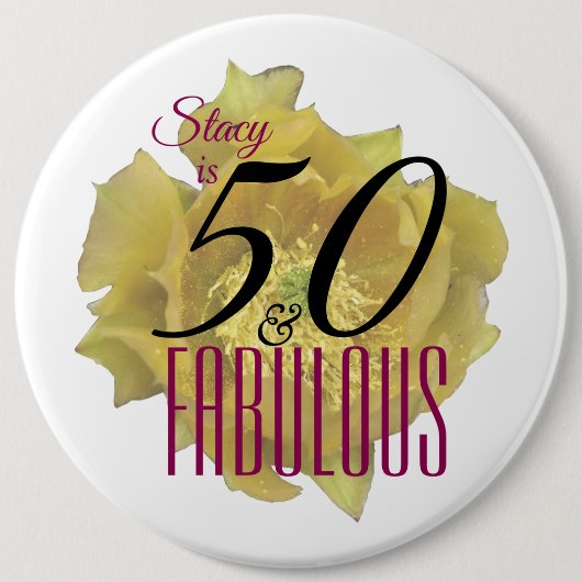 イエローサボスフラワー50と素晴らしい誕生日 缶バッジ (正面)