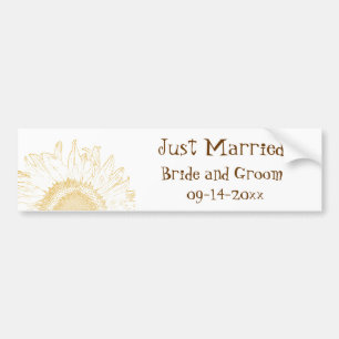イエローサンフラワーグラフィックたった今結婚しました バンパーステッカー
