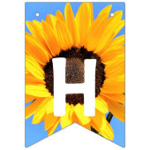 イエローサンフラワーズオンブルースカイ – ハッピーバースデー バンティングフラッグ (第2の旗)