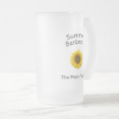 イエローサンフラワーモノグラムサマーバーベキュー フロストグラスビールジョッキ (正面右)