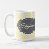 イエローシェブロンパーソナライズされたコーヒーマグ コーヒーマグカップ (左)