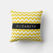 イエロージグザグ、イエローシェブロン、お名前 クッション (裏面)