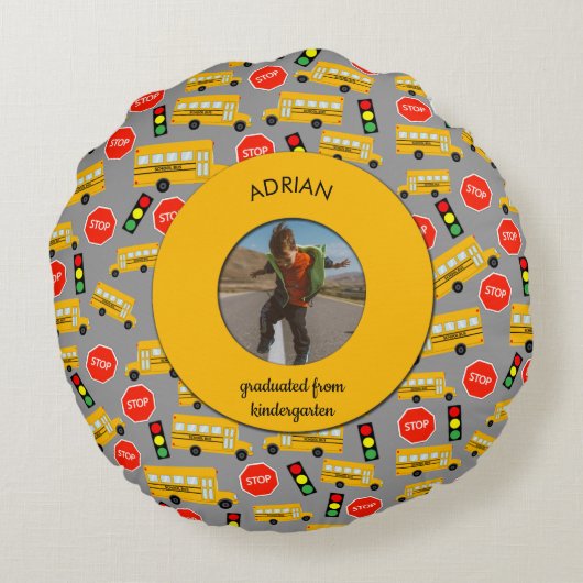 イエロースクールバス幼稚園卒業 ラウンドクッション (裏面)