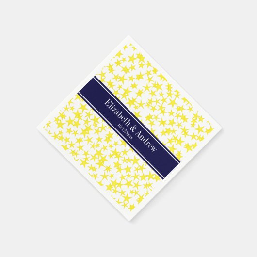 イエロースターズホワイトBG、ネイビーブルー名モノグラム スタンダードカクテルナプキン (角)