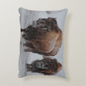 イエローストーンのバイソン アクセントクッション (裏面(縦))