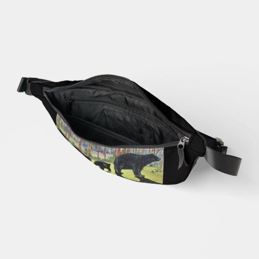 イエローストーン公園の熊 ファニーパック (見開き)