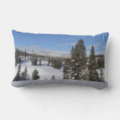 イエローストーン冬の風景写真 ランバークッション (裏面)