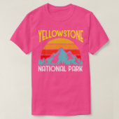 イエローストーン国立公おもしろい園サンセットキャンピングGIF Tシャツ (デザイン正面)