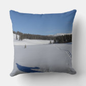 イエローストーン国立公園でのスノーシュー クッション (裏面)