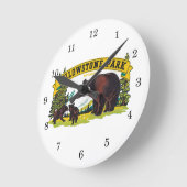 イエローストーン国立公園のビンテージブラウンクマ ラウンド壁時計 (傾斜)