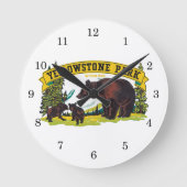 イエローストーン国立公園のヴィンテージブラウンクマ ラウンド壁時計 (正面)