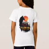 イエローストーン国立公園ウルフオレンジサンセットアート Tシャツ (裏面)