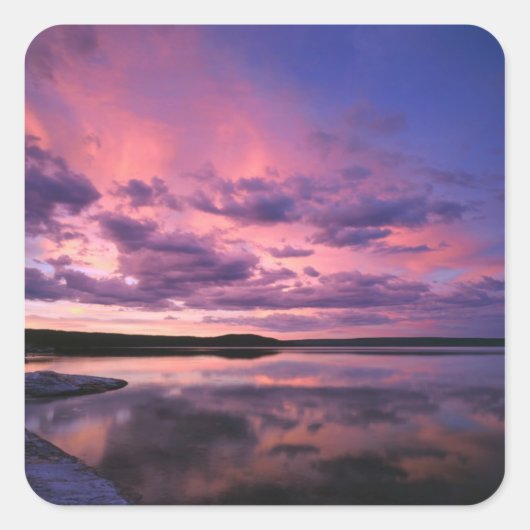 イエローストーン国立公園、ワイオミング。アメリカ。 スクエアシール (正面)