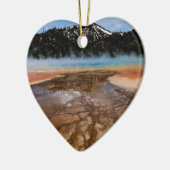 イエローストーン国立公園、壮大なプリズム セラミックオーナメント (左)