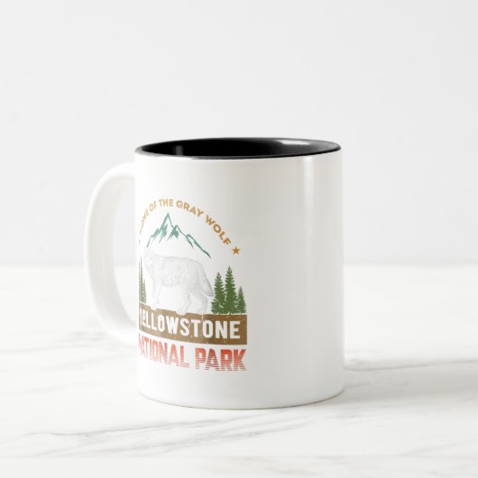 イエローストーン国立公園Tシャツウルフヴィンテージ男 ツートーンマグカップ (正面左)