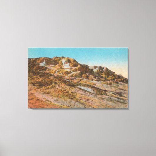 イエローストーン、木星テラスのWYView キャンバスプリント (正面)