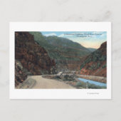 イエローストーン、WY -イエローストーン高速道路と風2 ポストカード (正面)