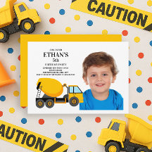 イエローセメントトラック子供の誕生日パーティー